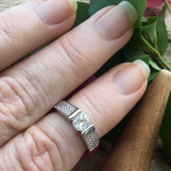 Sterling Silver Clear Round Engagement Ring 6,7,8 - Picture 6 of 11